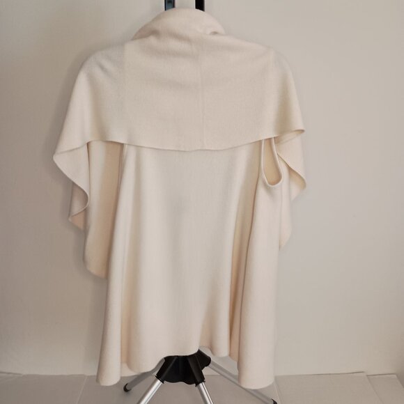 Mia & Tess Waterfall Front Cream Vest Women’s Size OS NWT - Picture 7 of 13